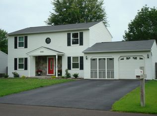 8083 Bamm Hollow Rd, Clay, NY 13041