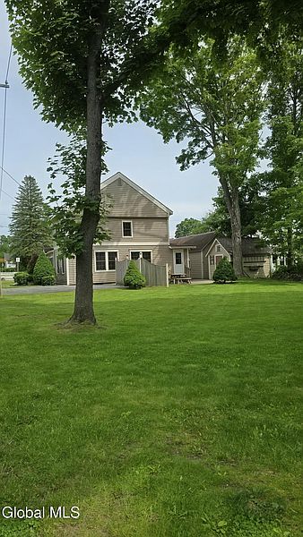 4th image of 17 Goodman Avenue