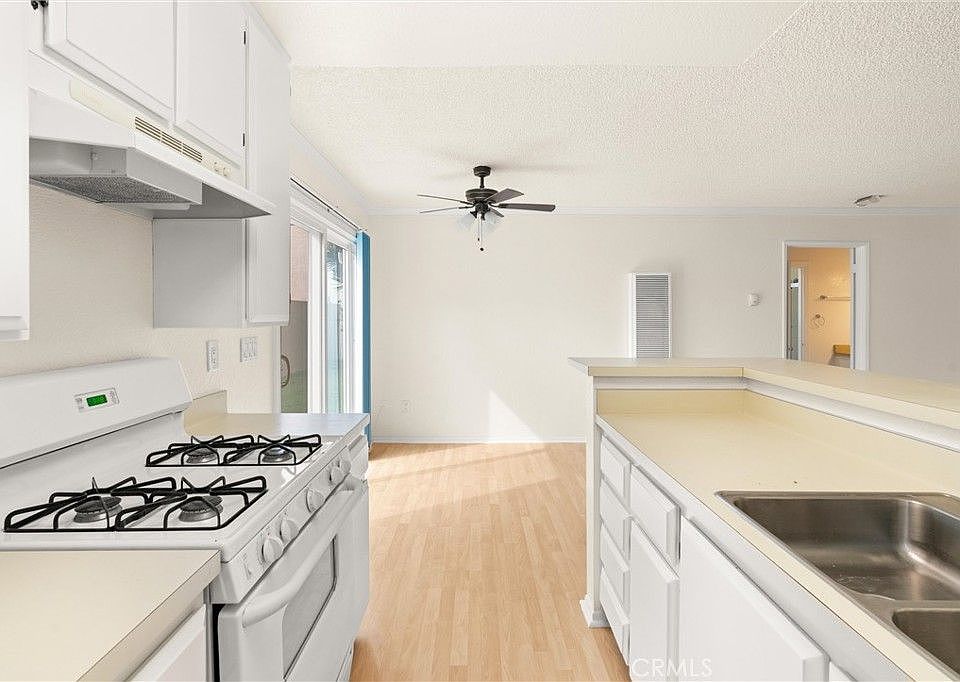 16881 Hoskins Ln APT 6, Huntington Beach, CA 92649 Zillow