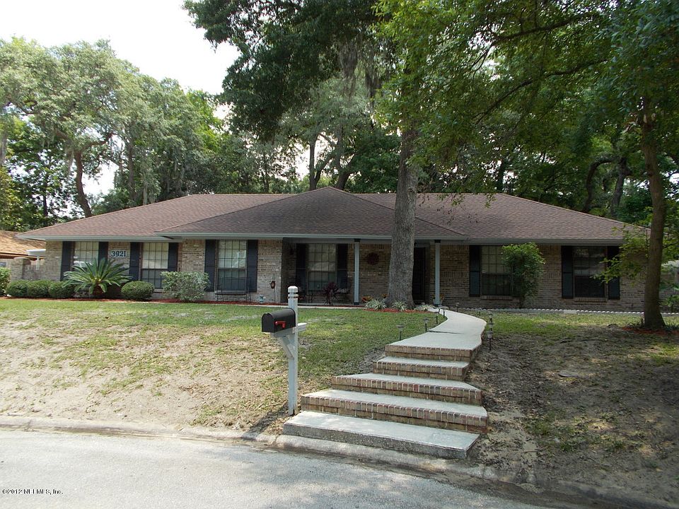 1st image of 3921 Hickory Grove Drive