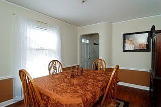 Foyer/Dining Room