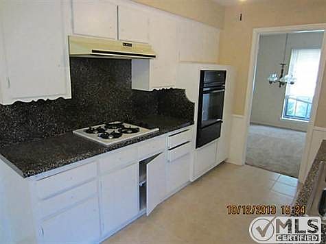 3rd image of 1200 Edgefield Dr