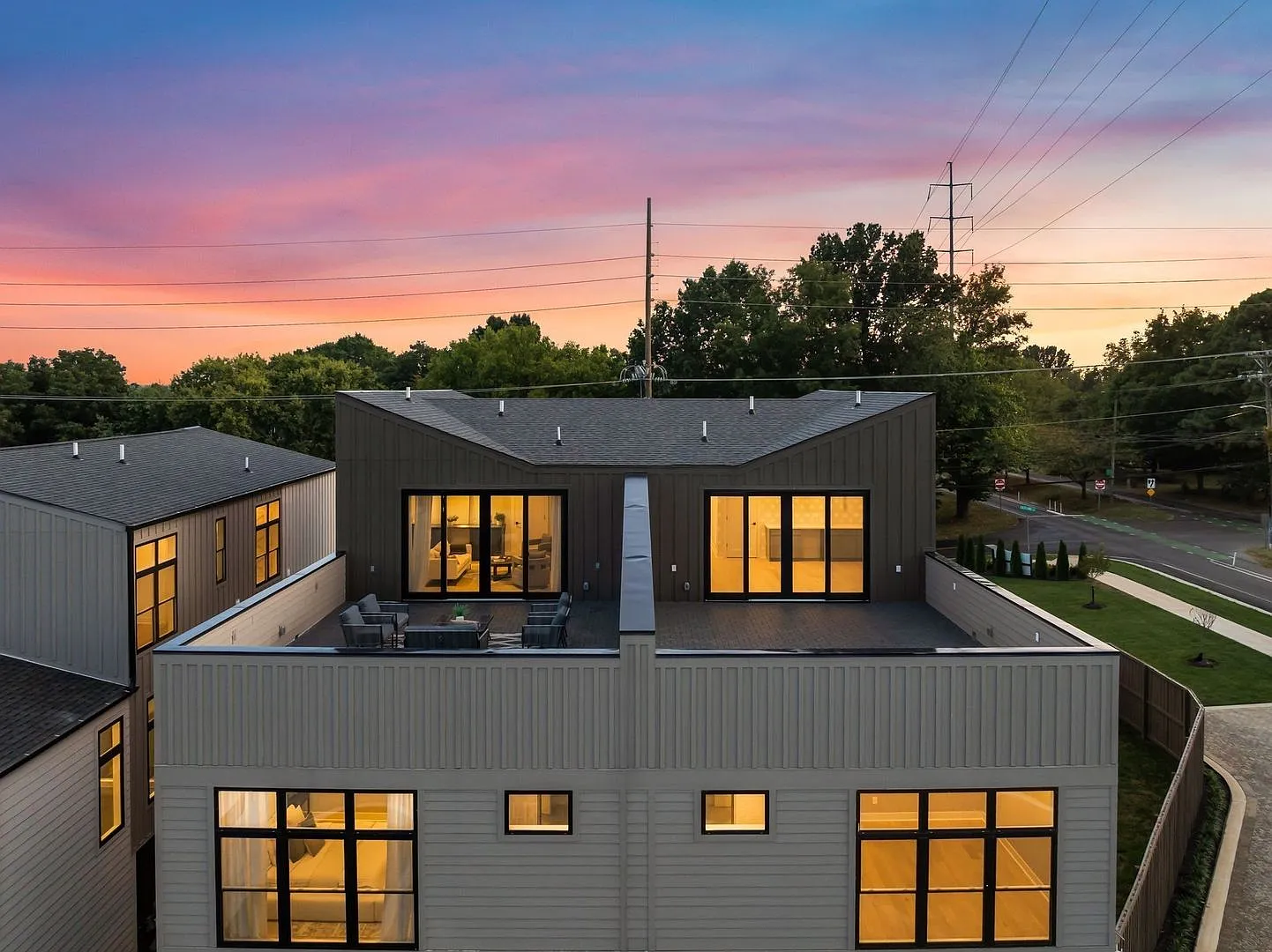 Brand New Townhome in The Heart Of East Nashville — Photo 3