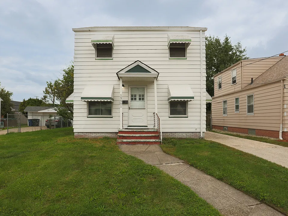 19501 Muskoka Ave