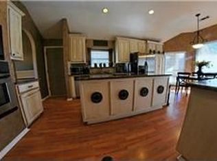 6 Zachary Ct, Mansfield, TX 76063