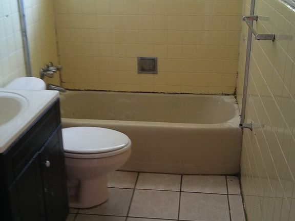 4th image of 7130 Glendora Ave