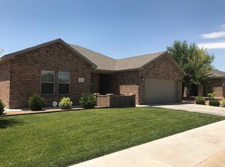 2 La Placita Dr, Roswell, NM 88201