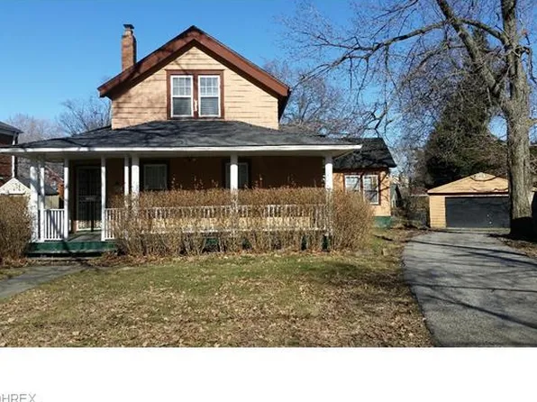 2751 Noble Rd, Cleveland, OH 44121