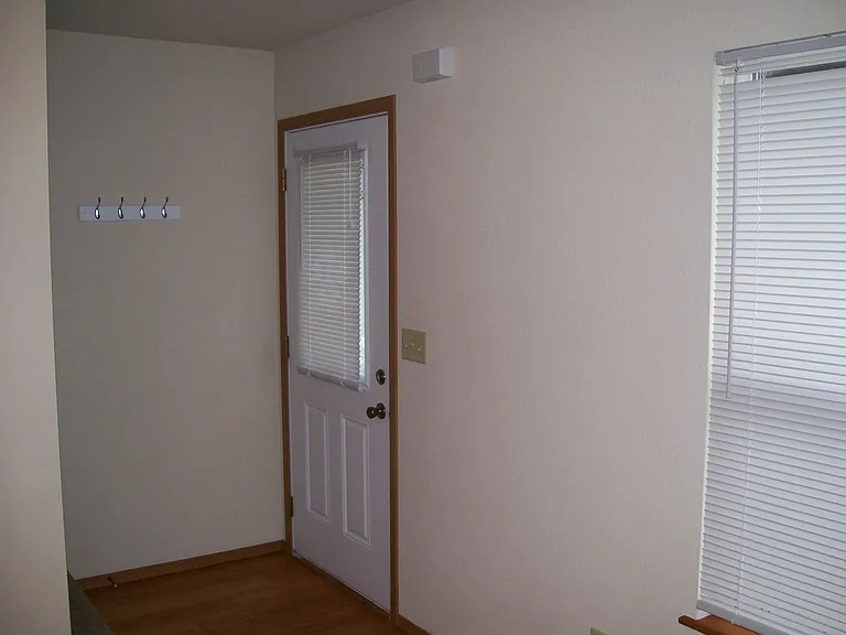 20308 Skyview Dr — Photo 17