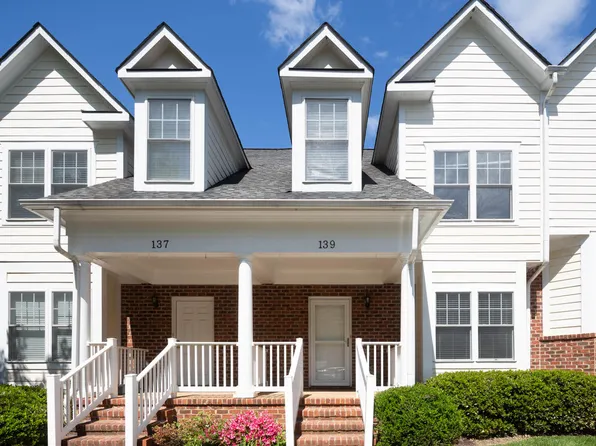 139 Old Fifth Cir, Charlottesville, VA 22903