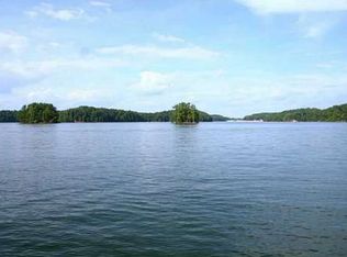 6520 Old Shadburn Ferry Rd, Buford, GA 30518