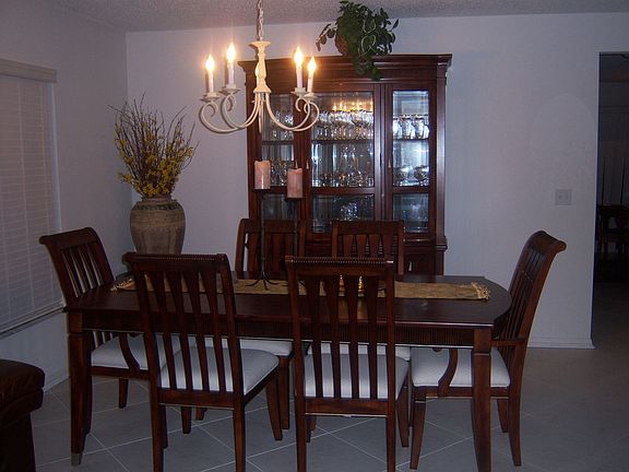 5th image of 128 Bristol Forest Trl