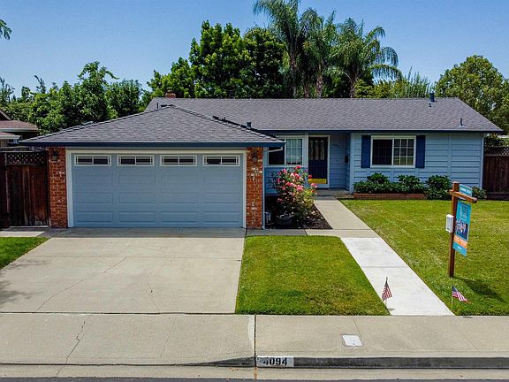 3rd image of 4094 Cristobal Way