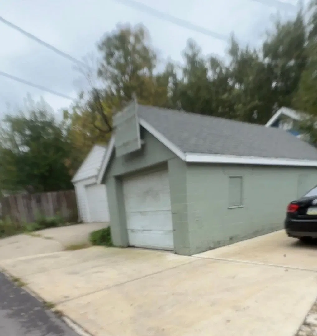 Charming 4-Bedroom Home with Historic Character Special Rent of Just $995! — Photo 2