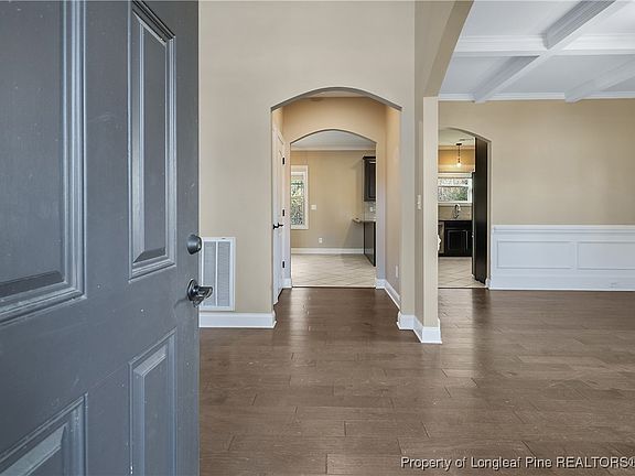 5th image of 3613 Camberly Dr