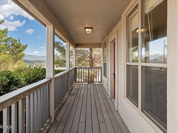 3rd image of 1524 N STEUER Drive