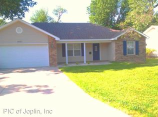2620 E 8th St, Joplin, MO 64801