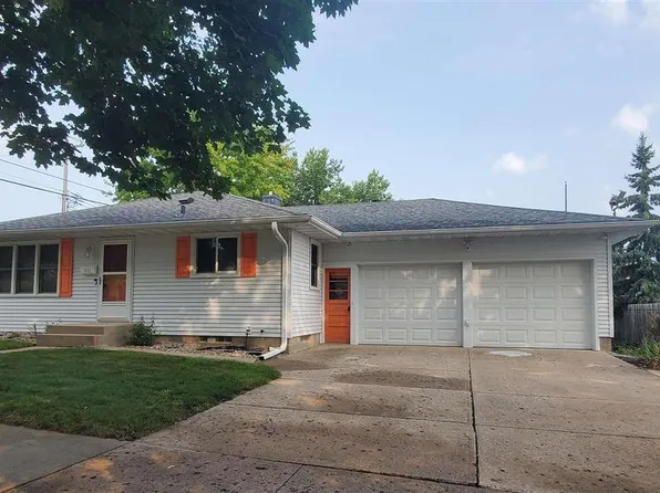 610 7th St N, New Ulm, MN 56073