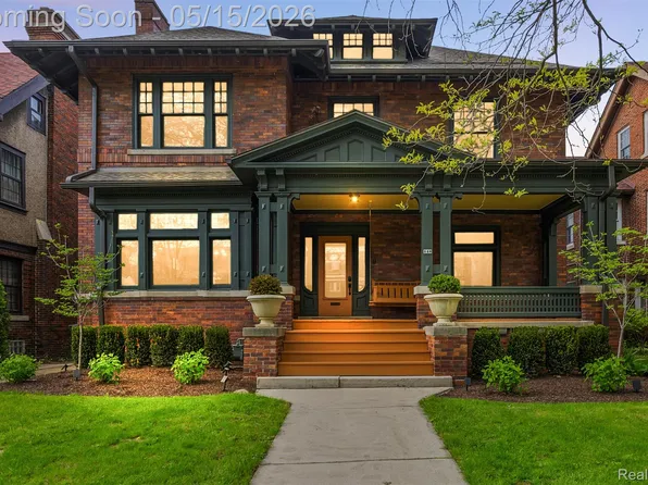 140 Longfellow St, Detroit, MI 48202