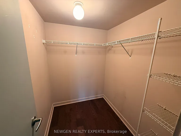 320 Richmond St E #312 — Photo 4