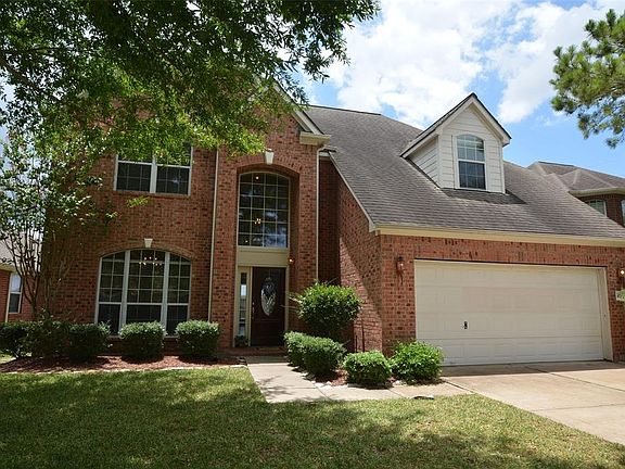 2nd image of 4910 Sandalia Ct