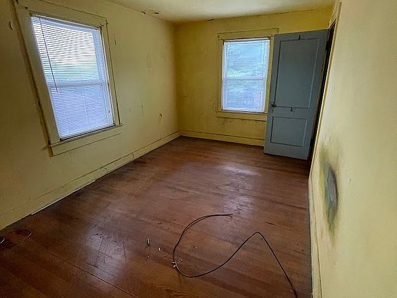 5th image of 437 N Alton Ave