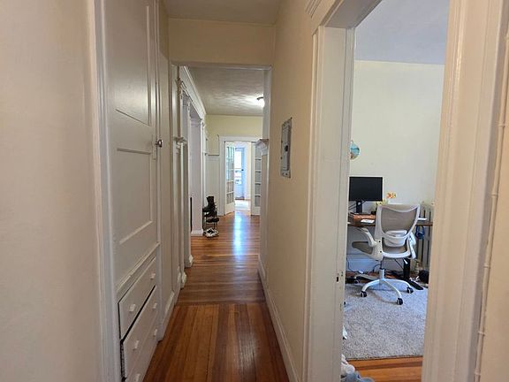 3rd image of 202 Rawson Rd #D1