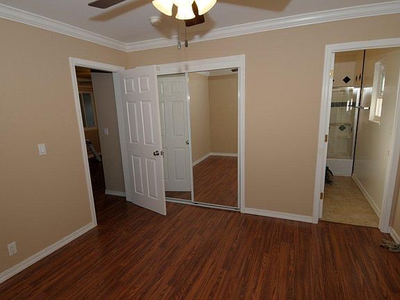 4th image of 1224 Brookfield Ave APT 6