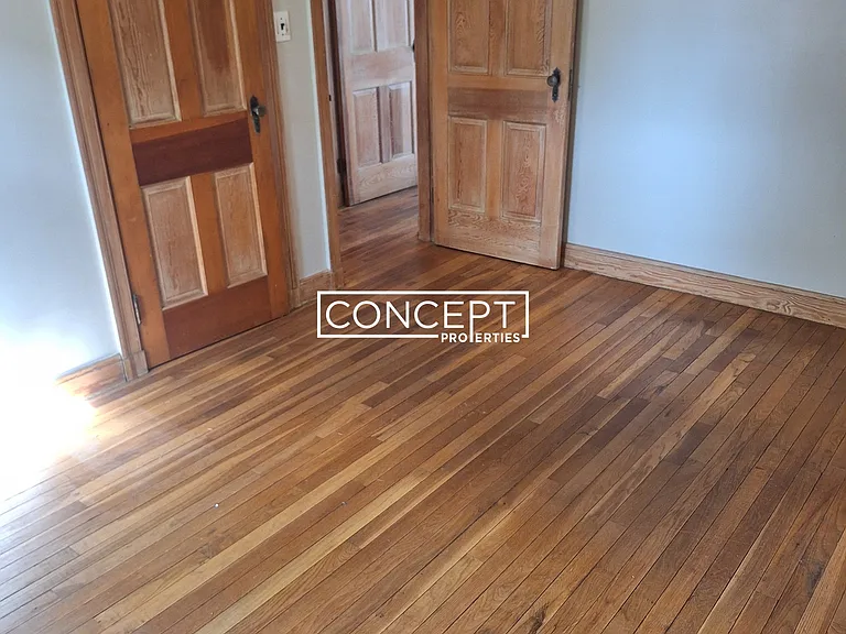 105 Keith St — Photo 17