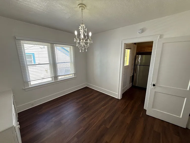336 23rd St SE — Photo 7