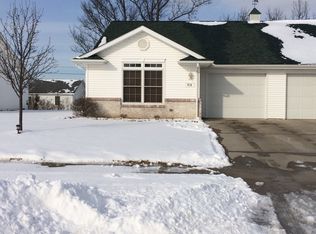 618 Briarheath Dr, Defiance, OH 43512