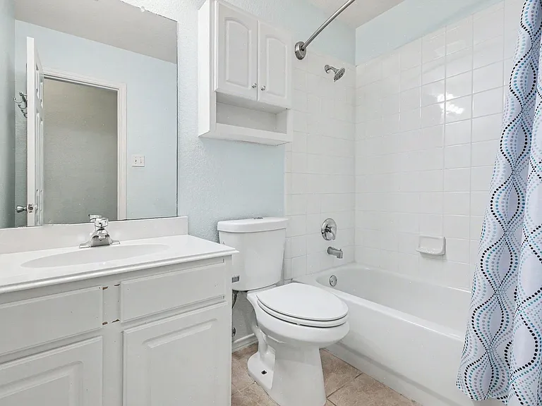 1707 Briarhollow Dr — Photo 40
