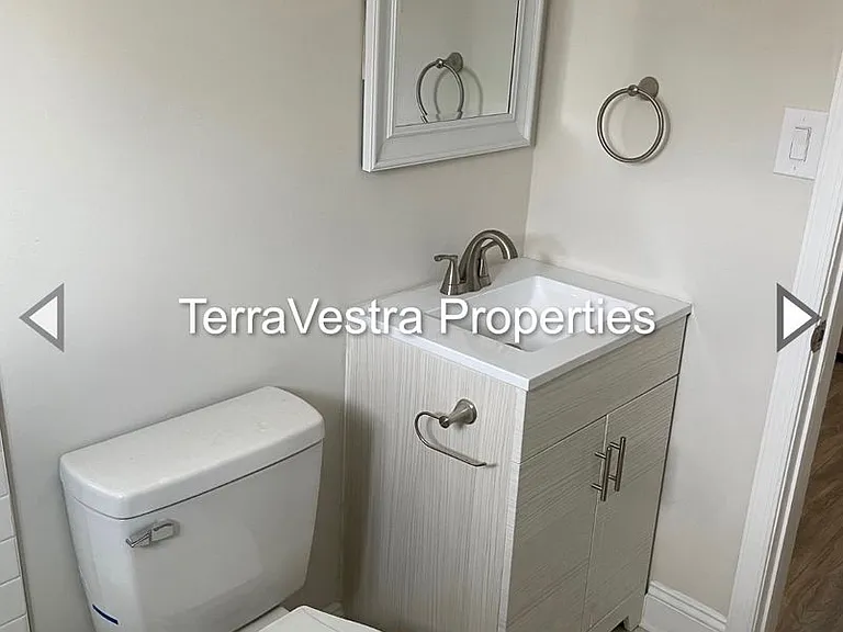 310 Water St — Photo 7