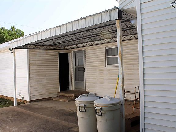 3rd image of 4300 McNiel Ave