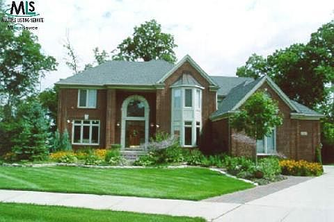 1st image of 5762 Algonquin Dr
