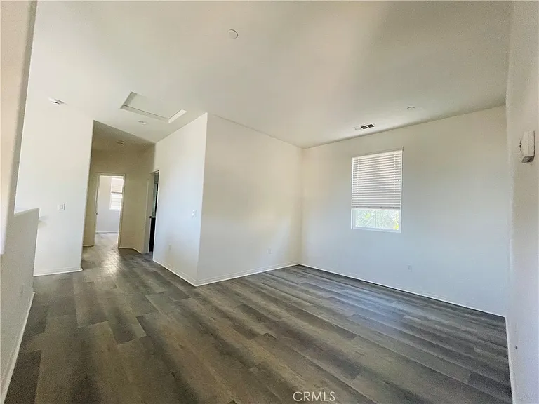 808 S Gladys Ave — Photo 8