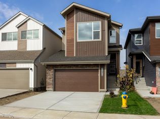 19410 22a Ave NW, Edmonton, AB T6M 1R3