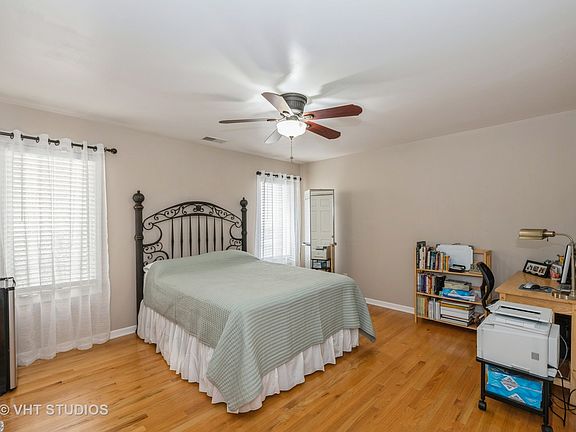 4th image of 2602 N 75th Ct #3