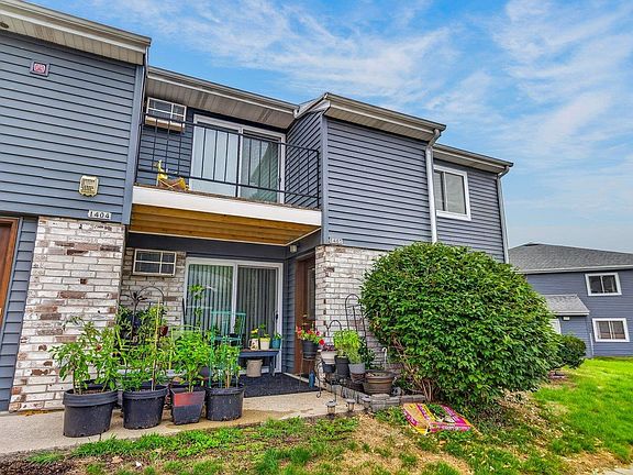 3rd image of 1403 Whispering Pines Way
