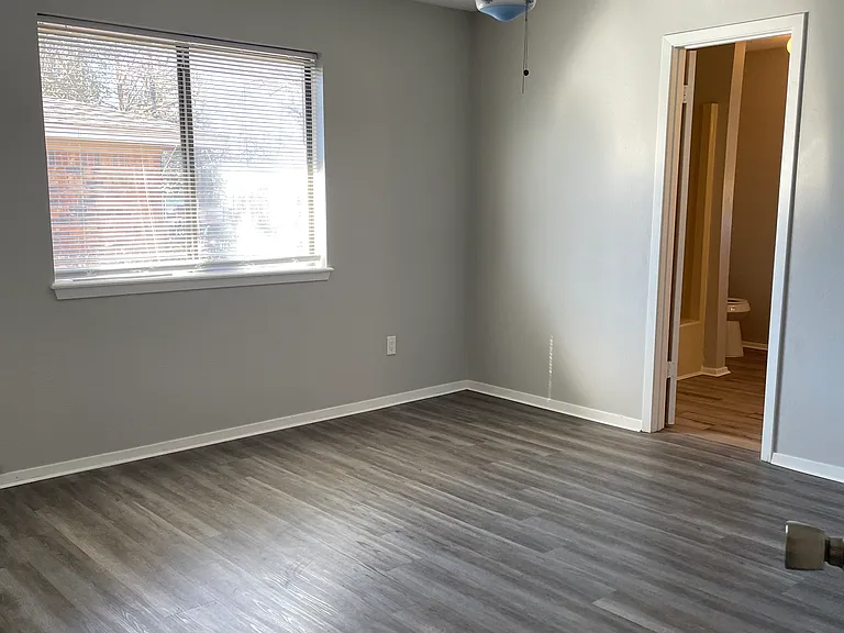 419 McGrede Dr — Photo 13
