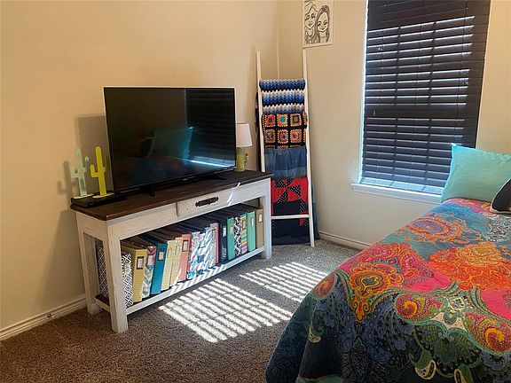 5th image of 2437 Dolostone Dr