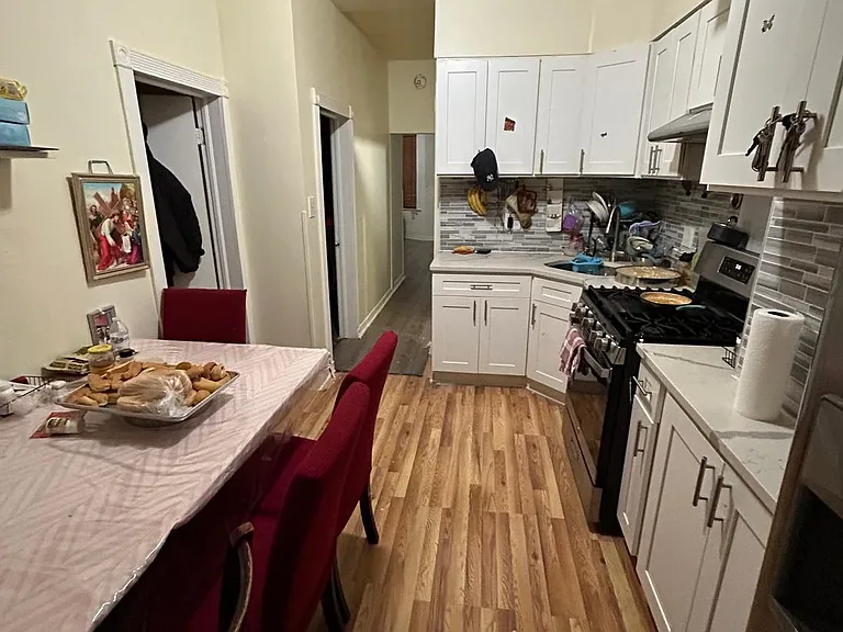 140 Sterling Ave #1 — Photo 12