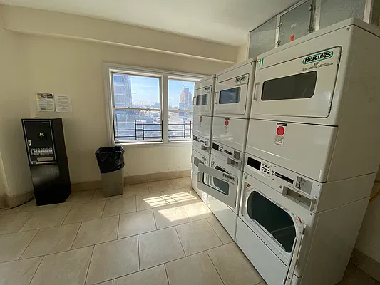 Rented by Voro, LLC | media 23