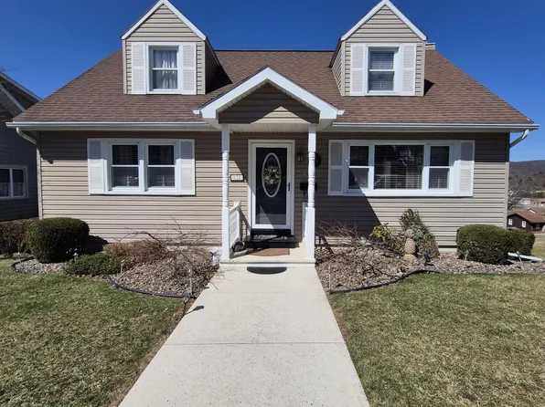 128 E 23rd Ave, Altoona, PA 16601