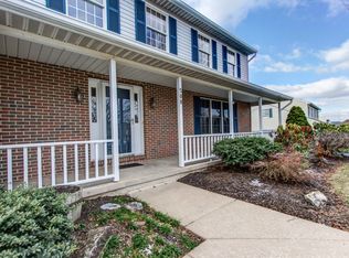 508 Nob Hill Dr, Perkasie, PA 18944