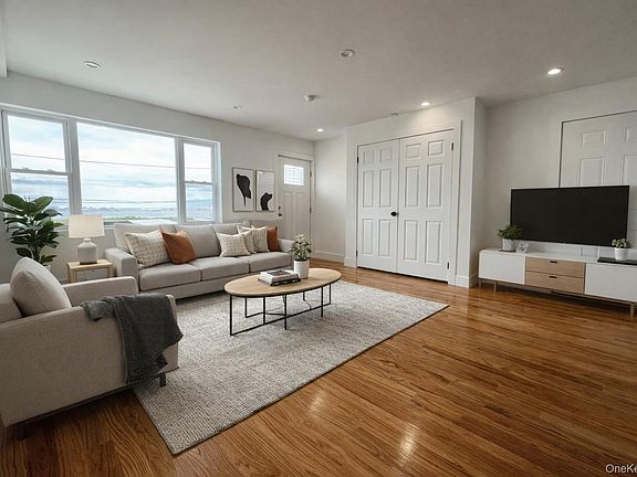 2nd image of 74-13 Hillmeyer Avenue