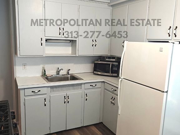 5th image of 1409 Royal Ave
