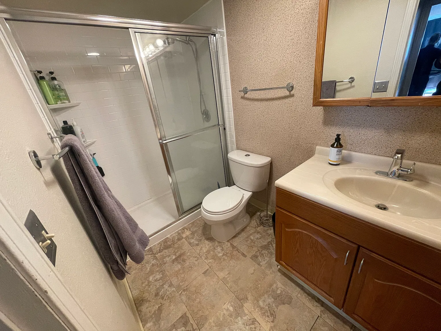 1 bed, 708 sqft, $1,750 — Photo 3