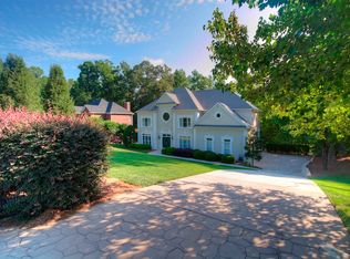 6074 Bluebird Hill Ln, Matthews, NC 28104