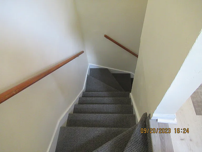 14118 Calumet Ave — Photo 9